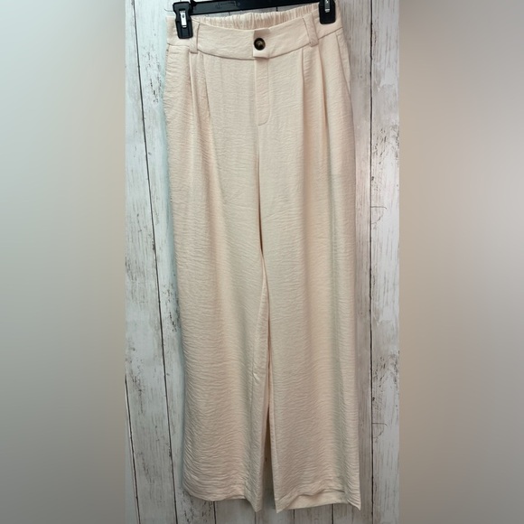 Faith and Joy, Cream Color Two piece- Shirt and pants Size Petite Small - Picture 10 of 16